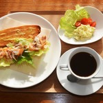 カフェバー ブレッソン