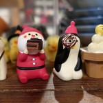 灯 - 冬太りサンタとペンギンドーナツ