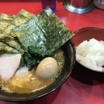 家系総本山 ラーメン 吉村家 - 