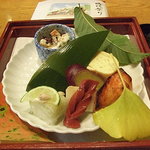 美濃吉 - 上の重