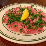 肉ビストロ モニ - 焼かないタン塩