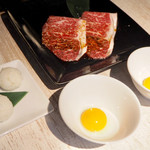 上野 和牛焼肉 USHIHACHI 極 - 