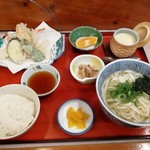 金比羅うどん - 夜明うどん定食です。(2018年12月)