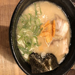 五右衛門釜仕込み とんこつラーメン GOJOH - 