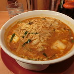 Hidakaya - チゲ味噌ラーメン、麺大盛り