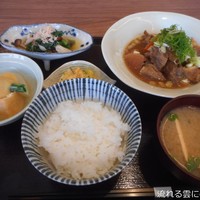 自由が丘 修 - 牛すじ煮込み