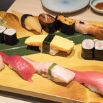 梅丘壽司の美登利 - 特上寿司をひとつ セットメニューでも味噌汁も茶わん蒸しも付きません。。