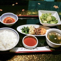 游玄亭 西麻布本館 - ■肩ロースランチ 2900円