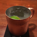 バー ウダ - この日最後、ビーフィータートニック