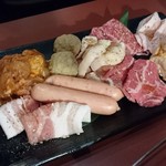 赤から鍋とセセリ焼きの焼肉居酒屋 赤から - 