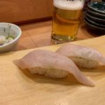 sushiuozen - ハマチ握り寿司　280円