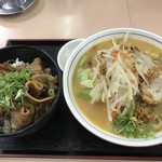 中華そば かど家 - 食べ応えバッチリ‹‹\(´ω` )/››‹‹\( 　´)/›› ‹‹\( ´ω`)/››~♪