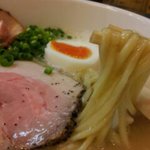 ラーメン家 みつ葉 - 