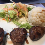 ジェイハン - サラダとライス