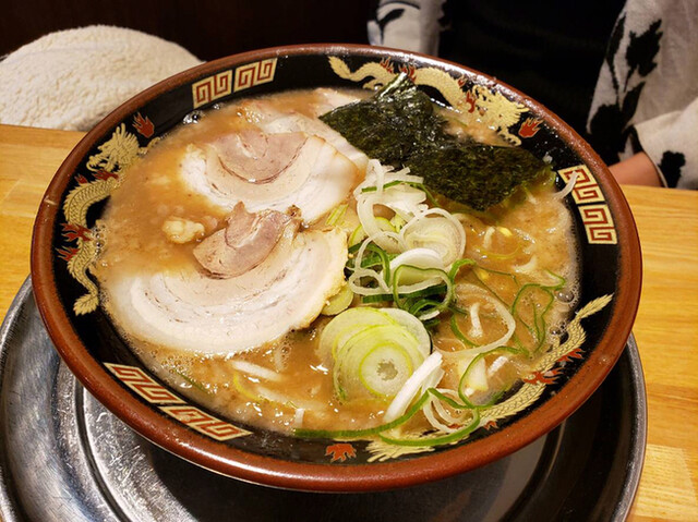 でもこってりが好きなの♡』by emanami : とんこつらぁ麺 松もと