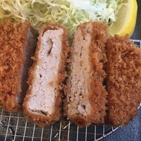 とんかつ まい泉 青山本店 - 限定2食東京Xヒレカツの断面