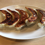 青竹手打ちラーメン 大和 - 餃子
      