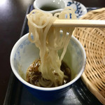 睦庵 - 艶やかな蕎麦です