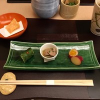 玄海 本店 - とりせんべいと先付