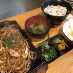 やまもと商店 - ぶちたま定食
