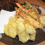 日本酒とビールと蟹料理 個室居酒屋 - 天ぷらの盛り合わせ