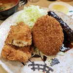 Kushigiku - 白身魚フライ、コロッケ