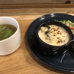 藤本屋 - ランチのようなキッシュ、グラタン、肉団子スープ