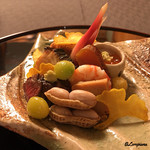 御料理 寺沢 - 茹で落花生､銀杏､銀杏煎餅､粗､才巻き海老､唐墨の炙り､黒毛和牛ヘレ肉炭火焼､鰆炭火焼､酢漬け茗荷､いくらと山芋､菱蟹のﾌﾗｲ