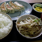 龍華 - 餃子定食