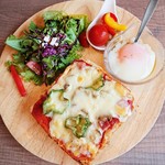 リ リーフ - ピザトーストセット　680円+税　2018/07