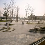 ミートミート - 窓から見えるマリーナ