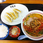 Ramenya Ichibantei - 辛ネギ味噌ラーメン 餃子セット