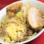 ラーメン二郎 - ラーメン小＋ニンニク多め