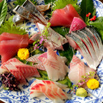 Jukusei Sashimi To Umai Sake Hitoshio - 