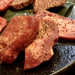 卸)新宿食肉センター極 - 