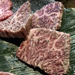 卸)新宿食肉センター極 - 