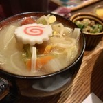 タケウチ - 具だくさん味噌汁♪　お代わり無料♥