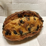 パンやきどころ RIKI - マカダミアンショコラ ¥220+税