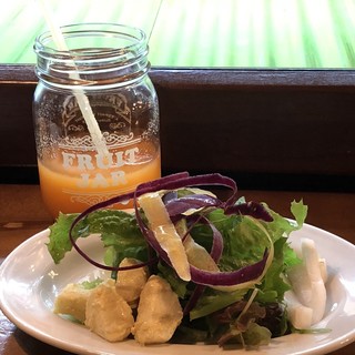 肉×農家野菜のビストロ サニーズテーブル_0