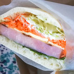 ハナサクカフェ - ベーコンのサンドイッチ1200円