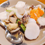 Chuugoku Kyoudo Ryouri Kinri - ホタテ、イカの季節野菜炒め