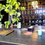 蕎麦喰い処 利めい庵 - 落ち着ける店内