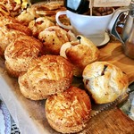 チムニー - ガレット、姫リンゴのパイ包み