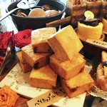 チムニー - パイナップルケーキ