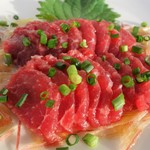Super fresh horse sashimi from Kumamoto, Kyushu, 1,580 yen (excluding tax)