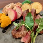 Grill&Bar Suntrap - ヒウチステーキ＆グリル野菜