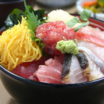 Kagawa - 海鮮丼