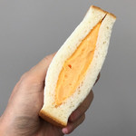 レシピ&マーケット - ふわふわ濃厚卵サンド360円