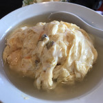 瑞福祥 - 天津飯‼  でもメニューの写真と餡の色が全然違う…