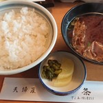 ご飯と赤だし